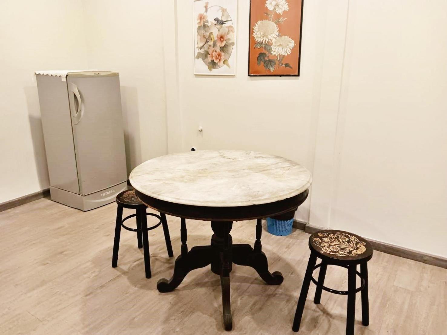 Hidden Dragon V Yaowarat Road Apartment Банкок Екстериор снимка